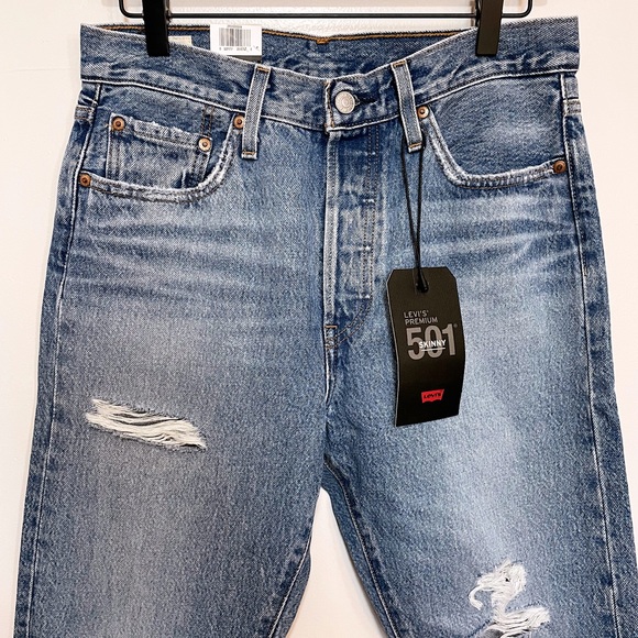 NWT Women’s 501 Levi’s - Picture 1 of 5
